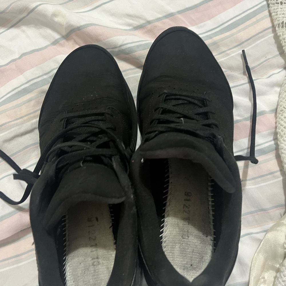adidas Women's Black Athletic Shoes